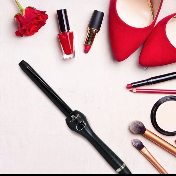 Hair Couture Set - Pink and Black ¾” Digital Clipless Curling Iron - 19mm - Picture 13 of 13